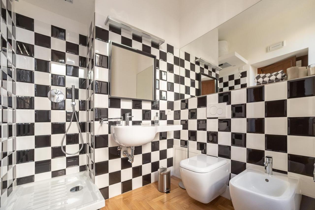 Lombardia40 Luxury Suites Roma Dış mekan fotoğraf