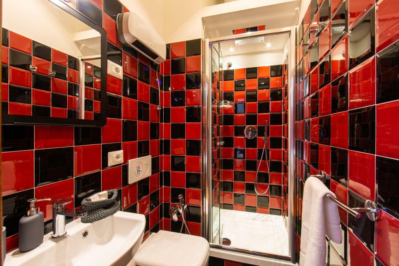 Lombardia40 Luxury Suites Roma Dış mekan fotoğraf