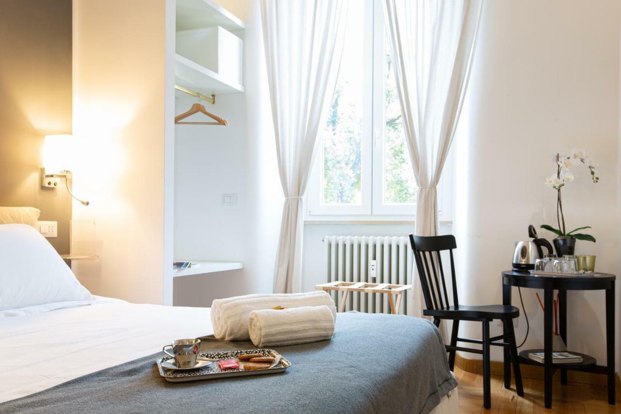 Lombardia40 Luxury Suites Roma Dış mekan fotoğraf